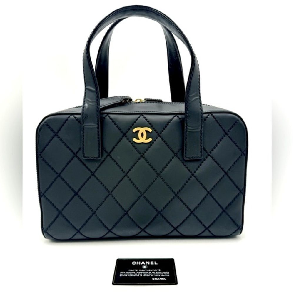 Auth Chanel Black Matte Leather Wild Stitch Surpique Medium Zip Around Tote Bag